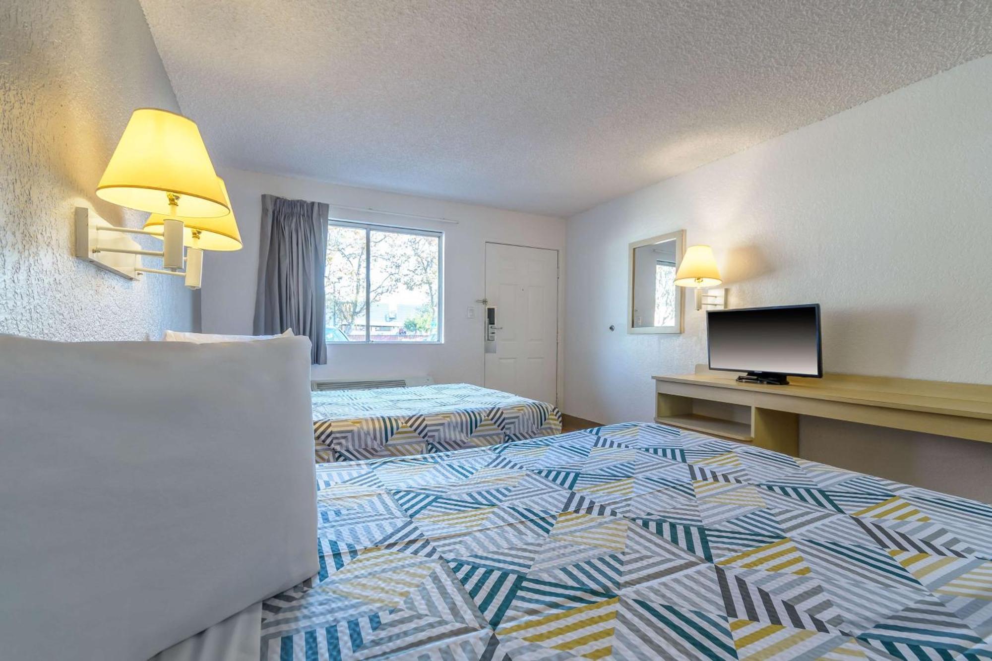 Motel 6 Hayward, Ca- Silicon Valley Gateway Exteriör bild