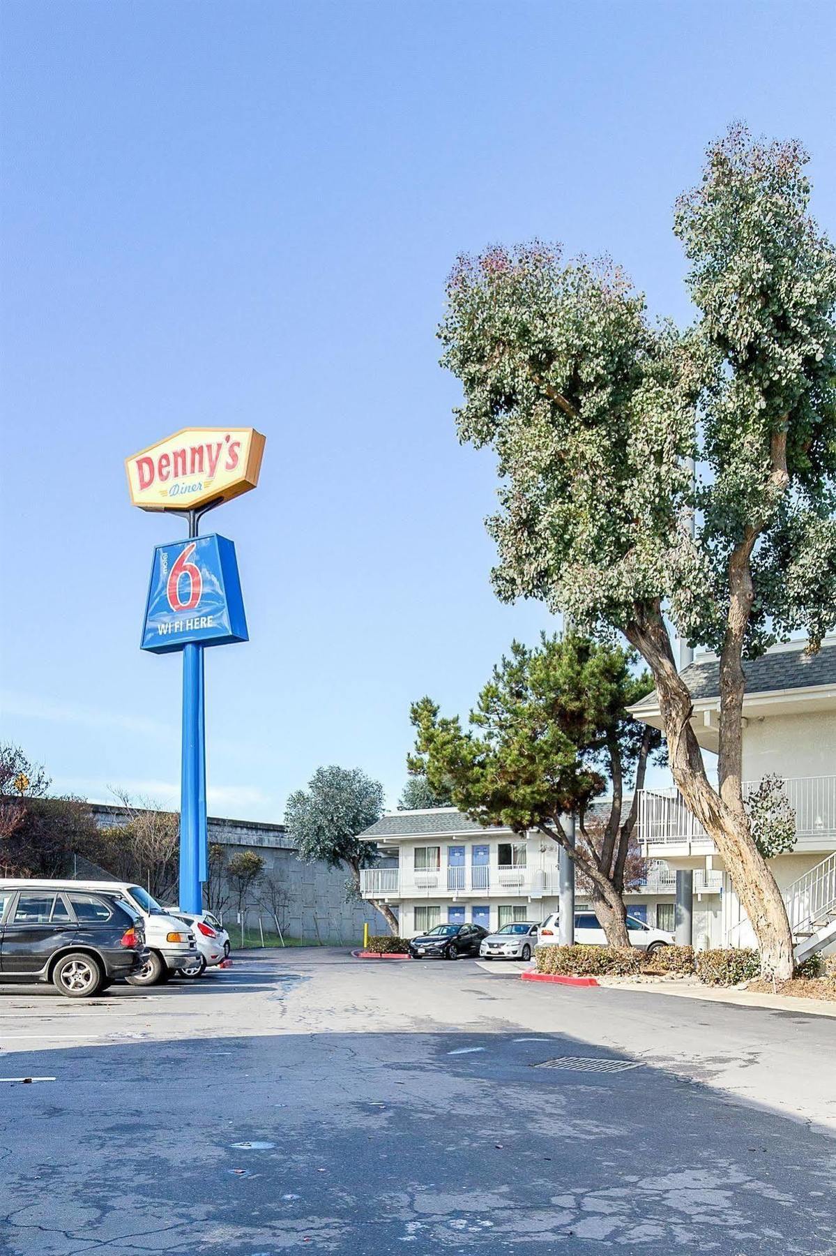 Motel 6 Hayward, Ca- Silicon Valley Gateway Exteriör bild