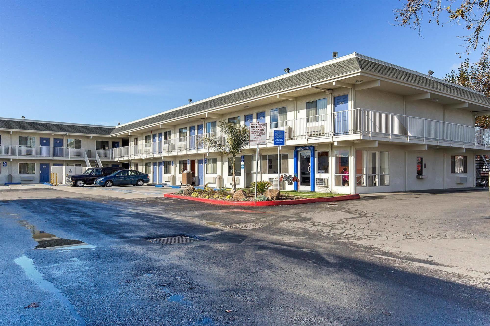 Motel 6 Hayward, Ca- Silicon Valley Gateway Exteriör bild